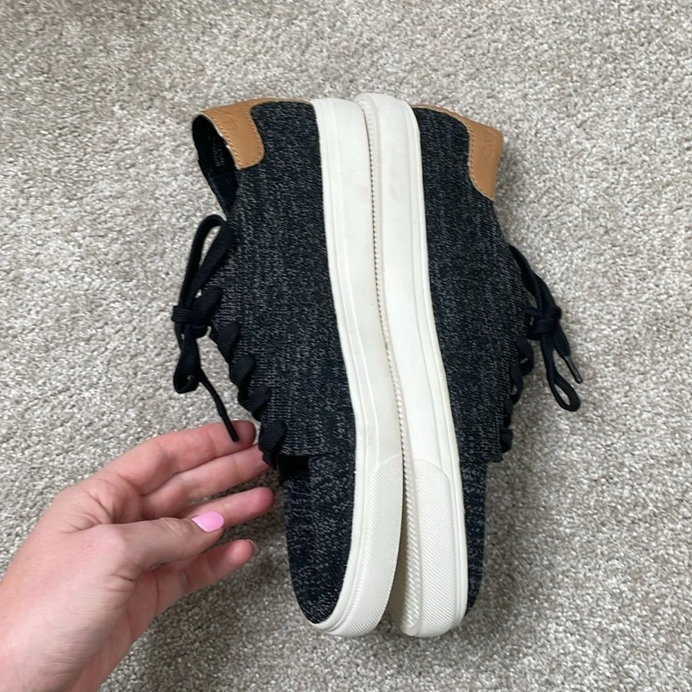 Lucky Brand Leigan Knit Sneaker